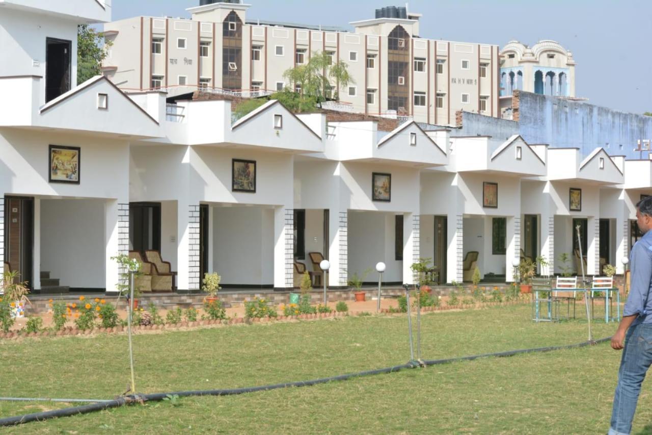 Mango Tree Resort 布什格尔 外观 照片